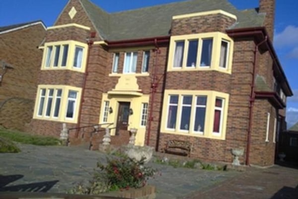 Merwood, 310 Queens Promenade