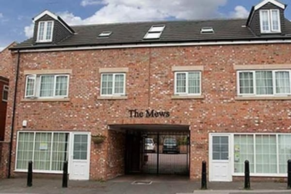 Mews Bramley, 97/99 Main Street
