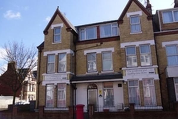 The Lombrand Ltd, 52/54 Tennyson Avenue