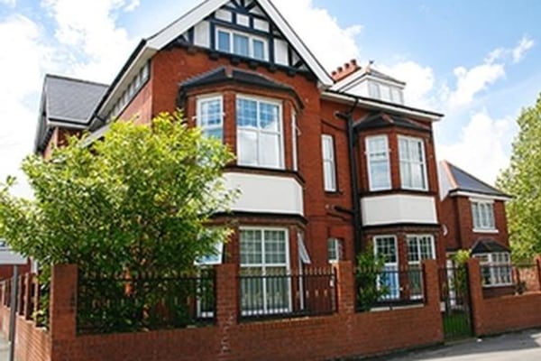Goldcrest House, 194-198 Boothferry Road