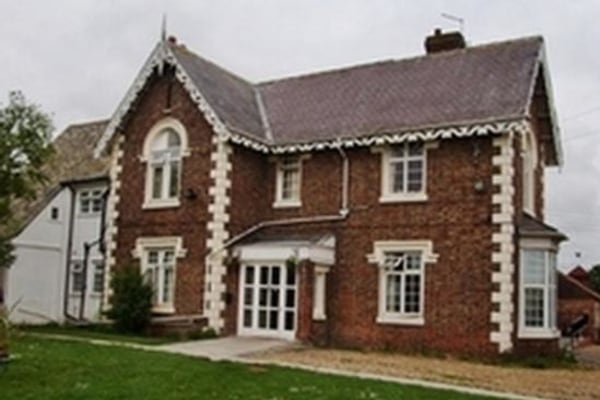 Willow Garth, Rolston Road