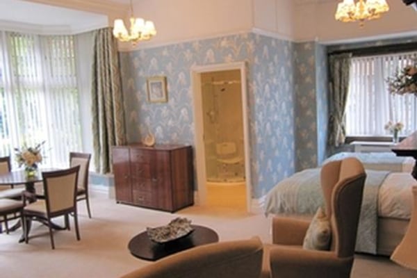 Larchfield Manor, Harrogate, North Yorkshire