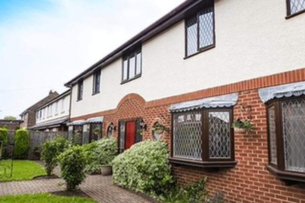 Heather House, Cheshire Avenue
