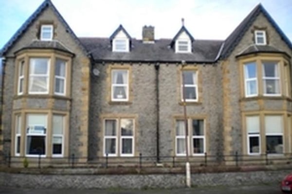 Holmehurst, 9/10 Goschen Road