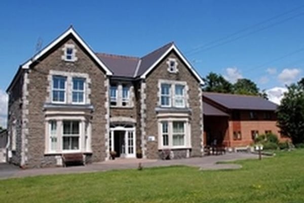 Brynawel House Alcohol and Drug Rehabilitation Centre, Llanharry Road