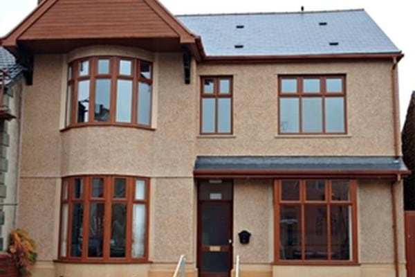 Ffordd Newydd, 38 New Road