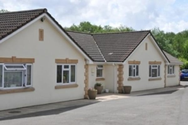 Ty Machen, Ffwrwm Road