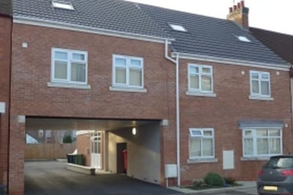 Glebe Road, 13-15 Glebe Road