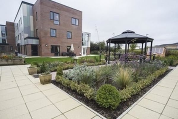 Glenside Care Home 179 181 Weedon Road Northampton Northamptonshire Nn5 5da