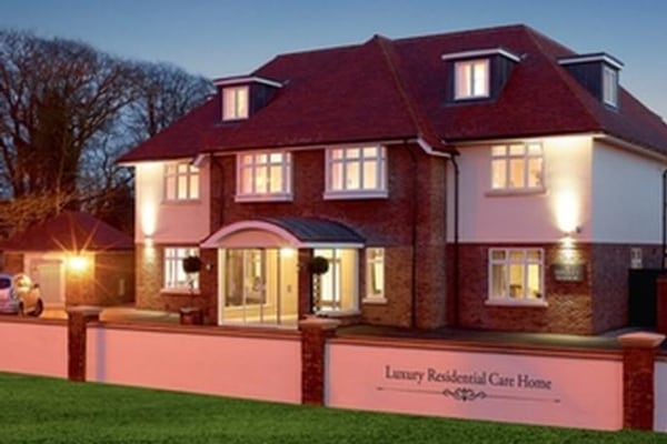 Mistley Manor, 2 Long Road