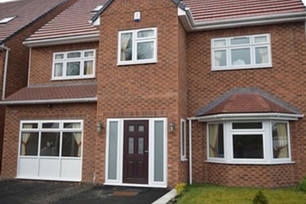 Ash House, 7 Ash Drive Ash House, 7 Ash Drive