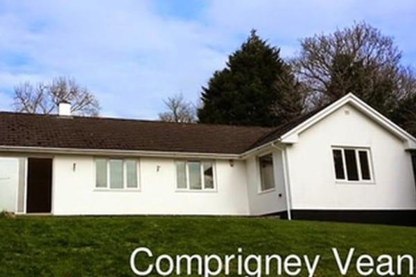 Comprigney Vean, Comprigney Hill