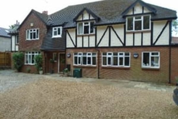 Murach House, 116a Reigate Road