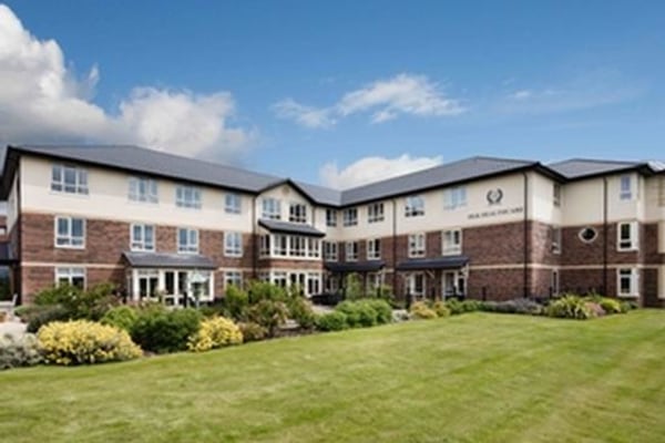 Mapplewell Manor, Greenside Avenue
