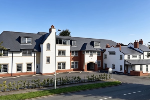 The Willows, 14 Wolverhampton Road