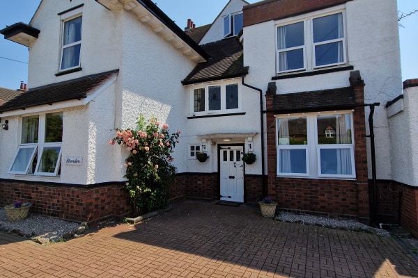 Standon House, 12 Ashby Road