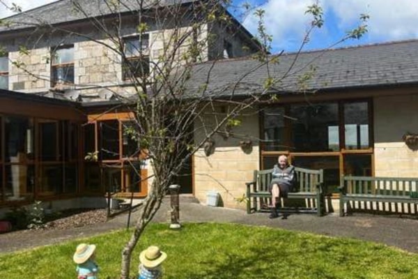 Clann House, Clann Lane
