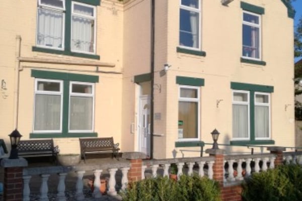 Hazeldene House, 21 High Street