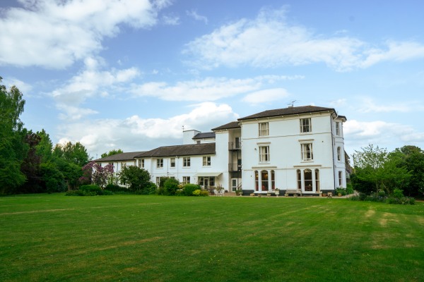 Albion Lodge Retirement Home, Hanley Swan