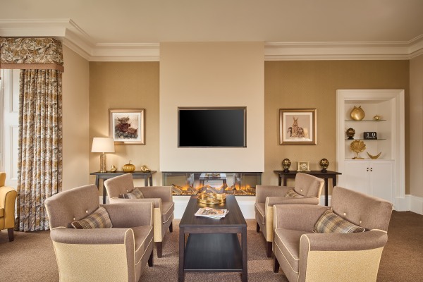 St John's, 11 High Cross Avenue