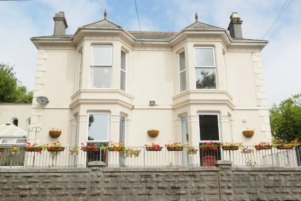 The Lawns Nursing Home, Kingsbridge Road