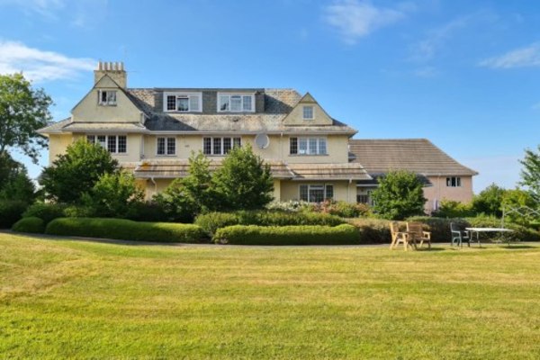 Oaktree Court Care Home, Middle Green Road