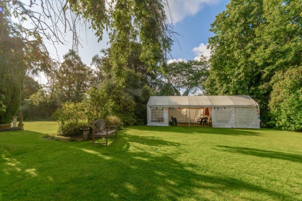 Meadowside & St Francis PL7 4LE