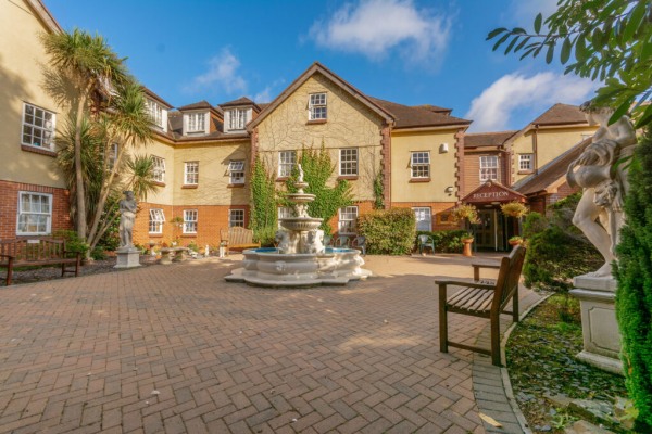 Meadowside & St Francis, 5 Plymbridge Road