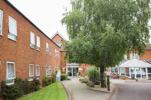 Bohanam House Care Home 2 Barnwood Road Gloucester Gloucestershire Gl2 0rx 38 Reviews