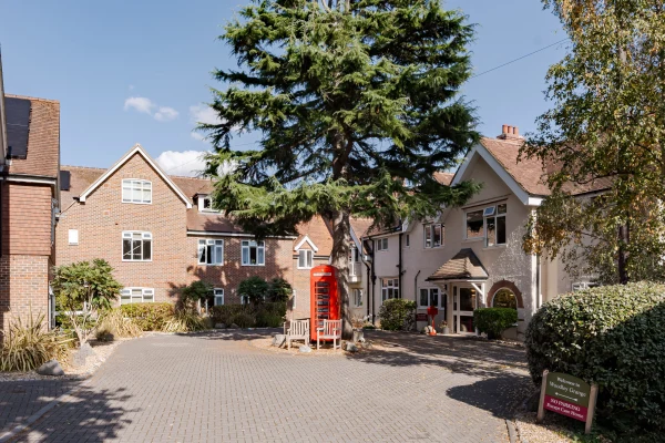 Woodley Grange, Romsey