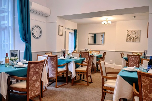 St Benet's Court TQ12 1EQ