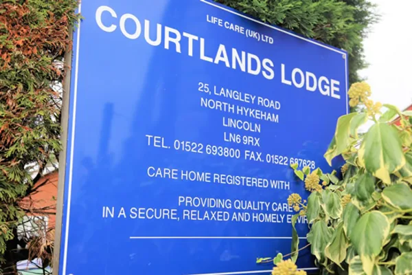 Courtlands Lodge, Lincoln