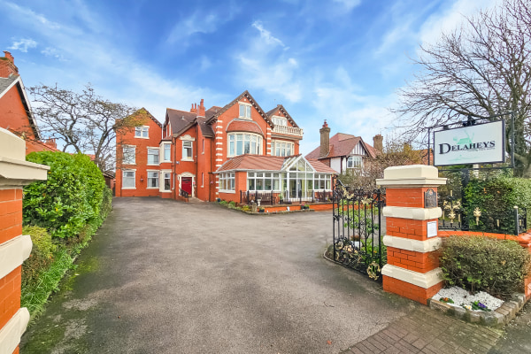 Delaheys Nursing Care Home, 215 Clifton Drive South