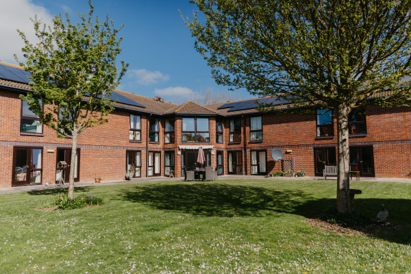 Gorseway Park Retirement Village, 354 Sea Front