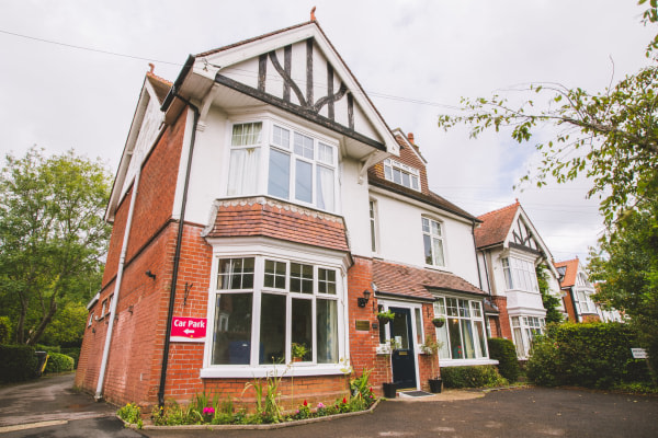 Southlands Nursing Home, 17 Bellair Road