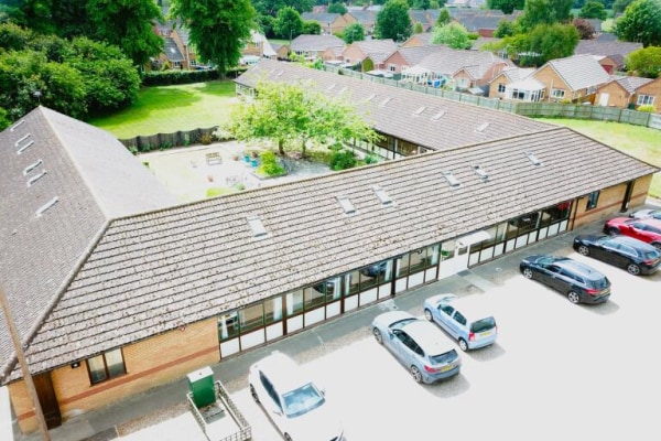 Woodlands Court, Boston Road