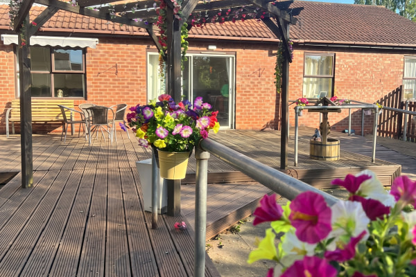 Richmond Court Nursing Home B70 6QE