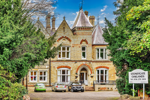 Stoneygate Oaklands, 328 London Road