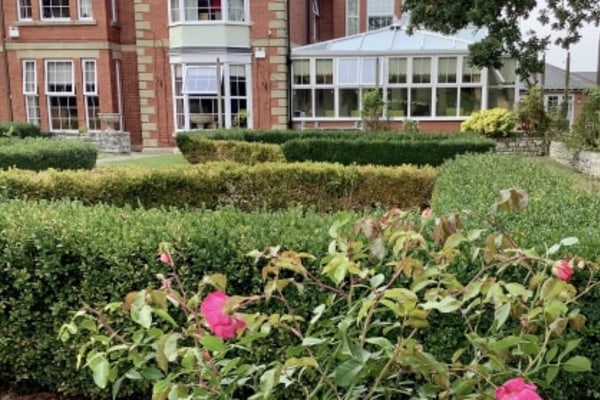 Hillcrest Manor Nursing Home, Reabrook