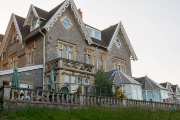 Brynhyfryd House Nursing Home, 36 West Cross Lane