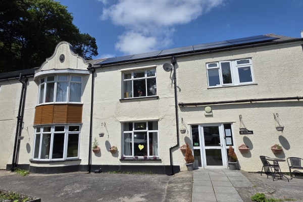 Glyncornel Nursing Home, Hen Glyncornel