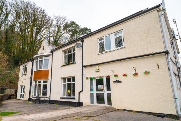 Glyncornel Nursing Home, Tonypandy, Rhondda, Cynon, Taff