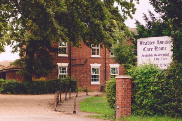 Bradley House Care Home DN37 0AJ