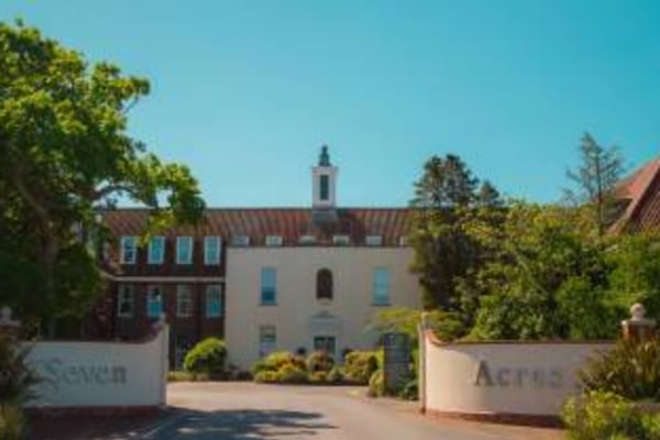 Campion Gardens Care Home, Day Care & Convalescence Care Hotel, Campion Garden Retirement Village
