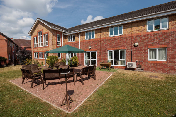 Stansty House Care Home LL11 2BU