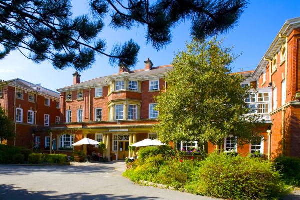 Springbank Nursing Home CF62 8HS