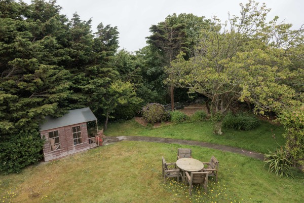 Fairways Nursing Home, Lon St Ffraid