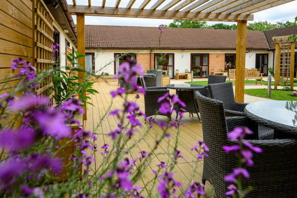 Cartref Annwyl-Fan Care Home SA18 2HW