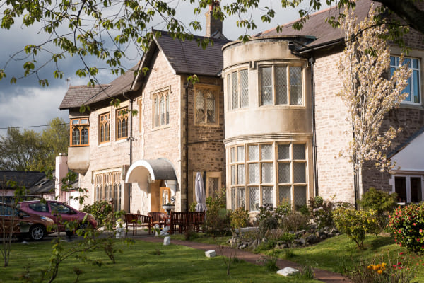 Glaslyn Court, Glaslyn Lodge