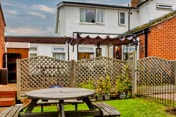 White Acres Care Centre LE12 9DF